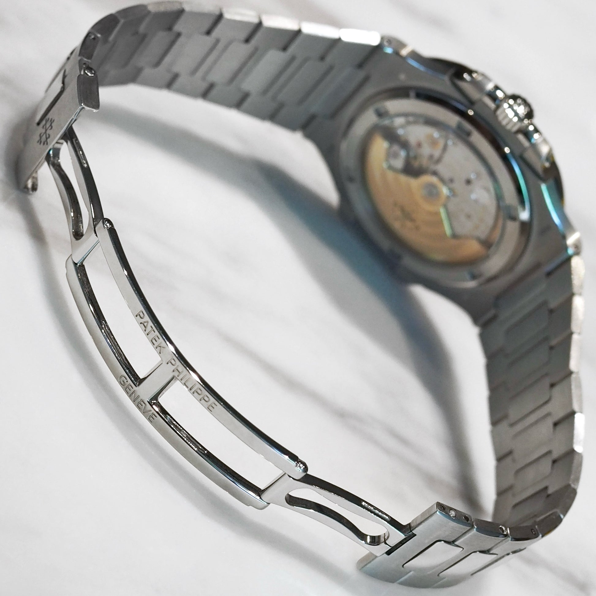 Patek Philippe Nautilus 5711/1P-001 - ART Luxury_Japan