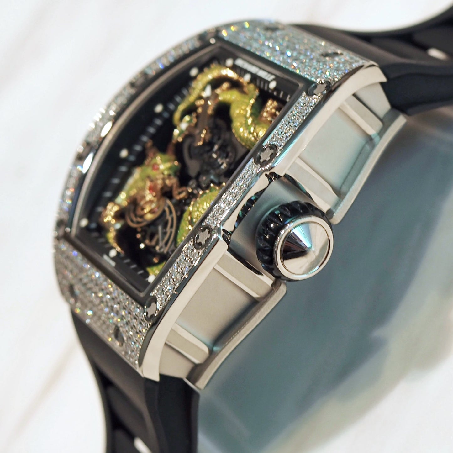 Richard Mille RM057 Tourbillon Green Dragon Piece Unique - ART Luxury_Japan