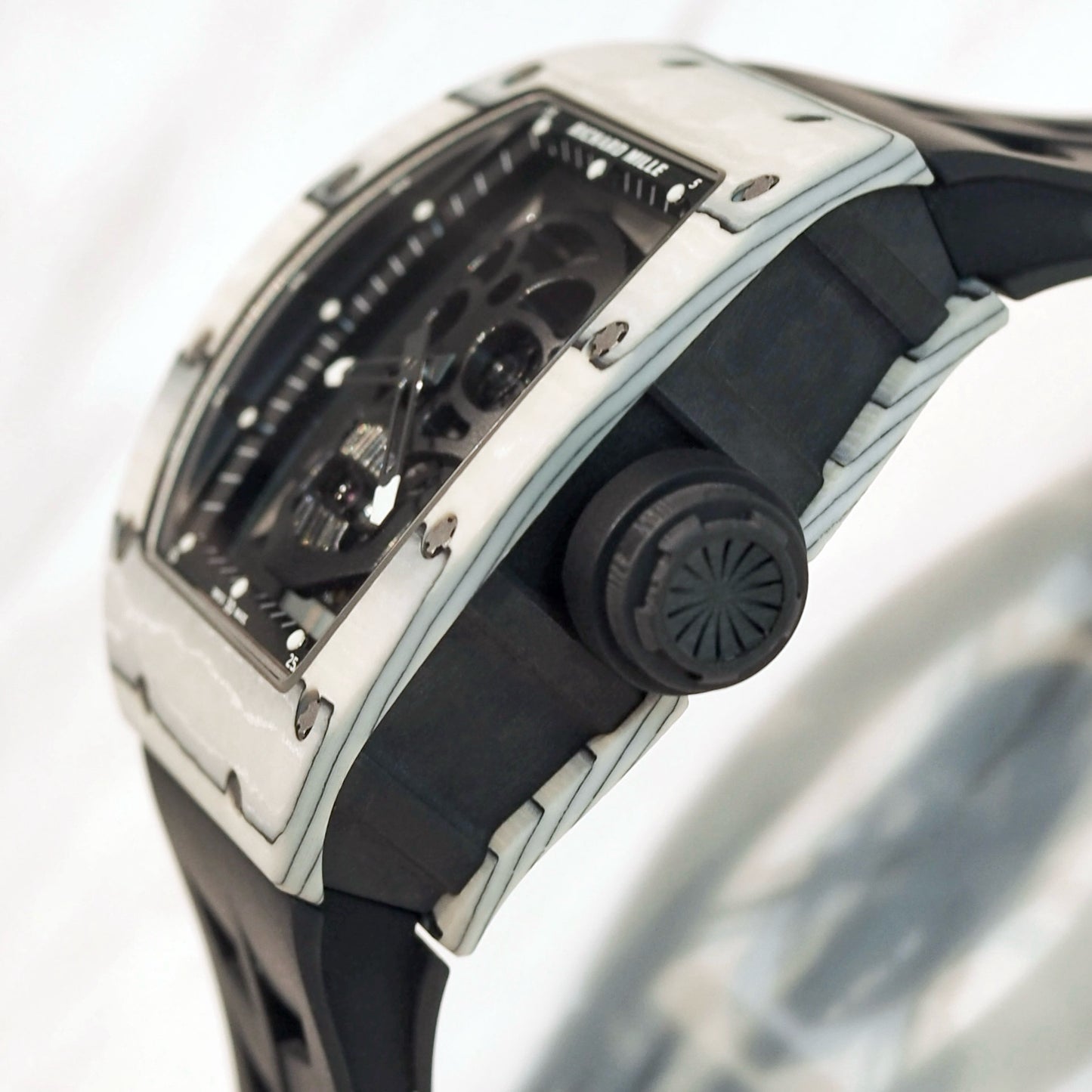 Richard Mille RM52-01 White TPT Tourbillon Skull Limited Edition - ART Luxury_Japan
