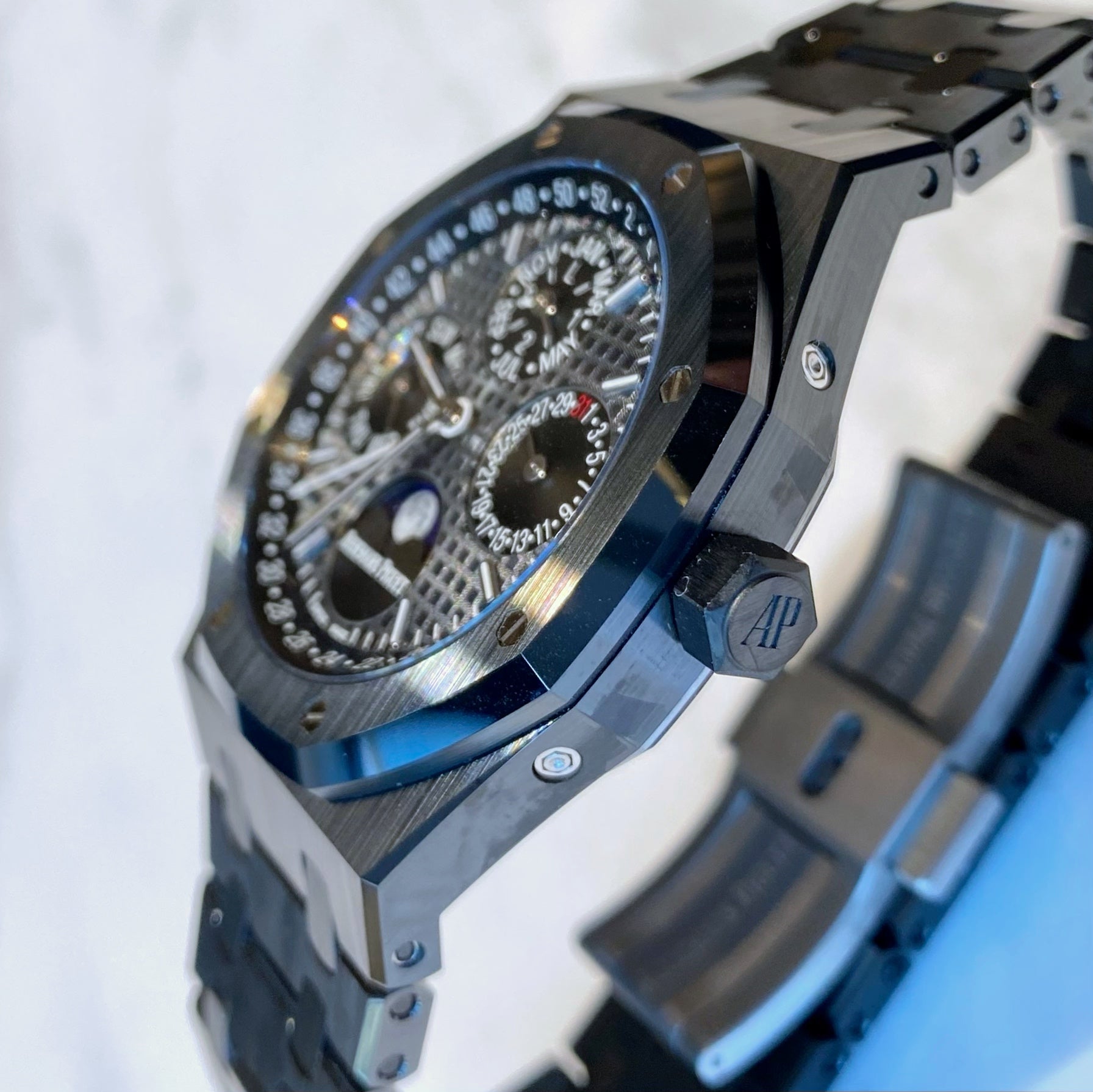 Audemars Piguet Royal Oak Perpetual Calendar 26579CE.OO.1225CE.01 - ART Luxury_Japan