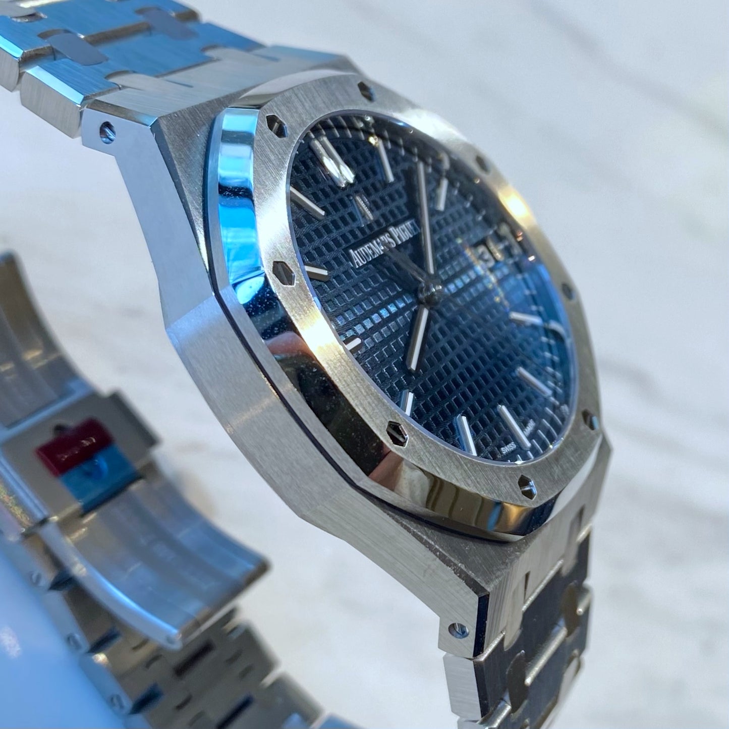 Audemars Piguet Royal Oak 15500ST.OO.1220ST.01 Blue - ART Luxury_Japan