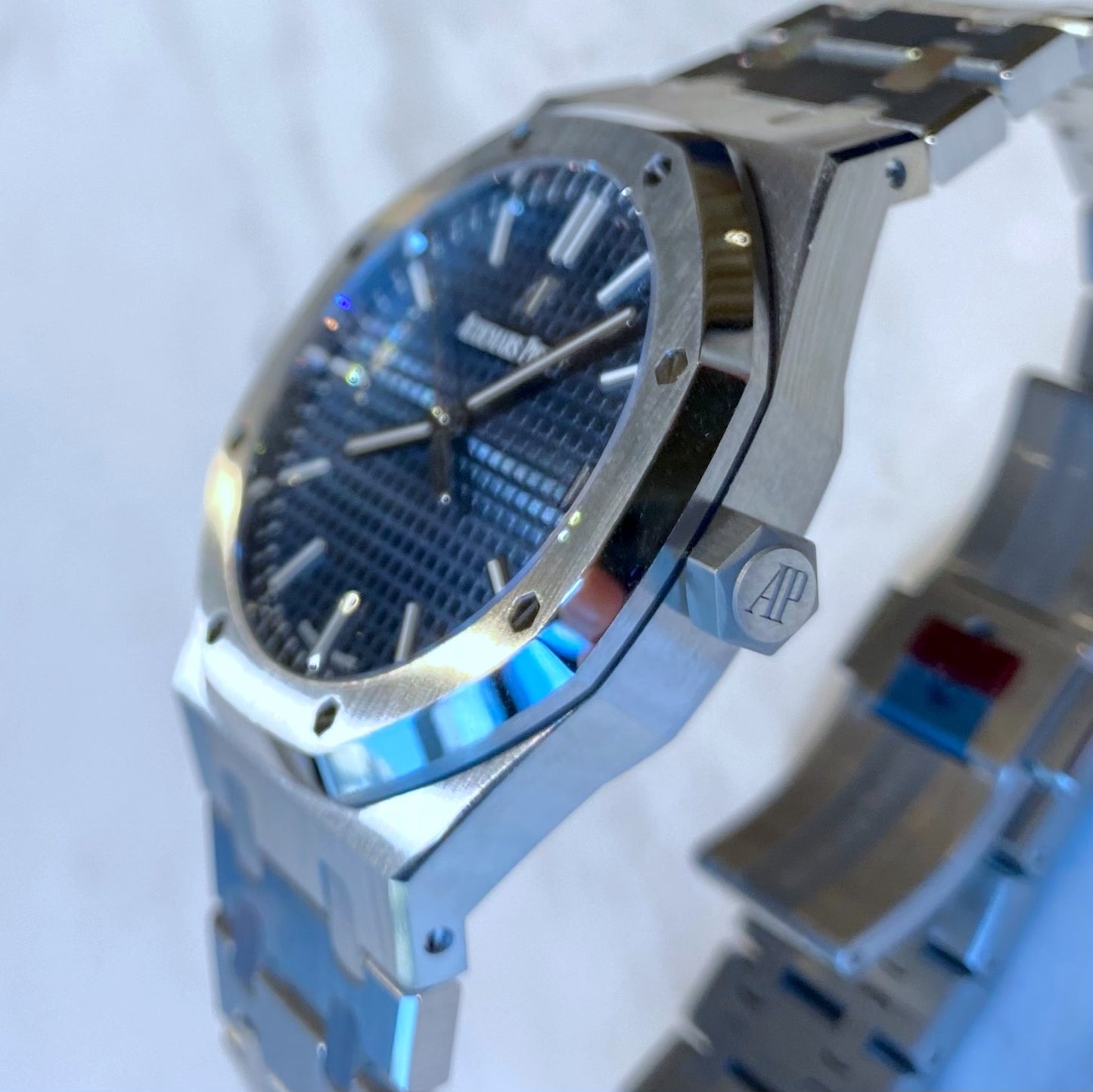 Audemars Piguet Royal Oak 15500ST.OO.1220ST.01 Blue - ART Luxury_Japan