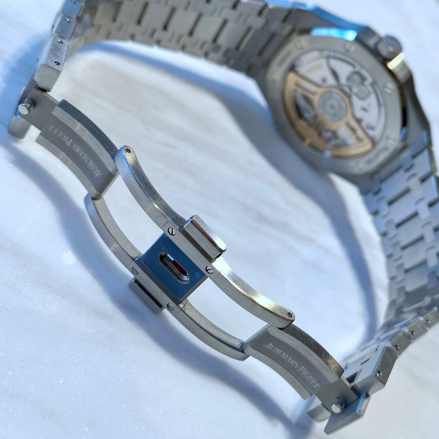 Audemars Piguet Royal Oak 15500ST.OO.1220ST.01 Blue - ART Luxury_Japan