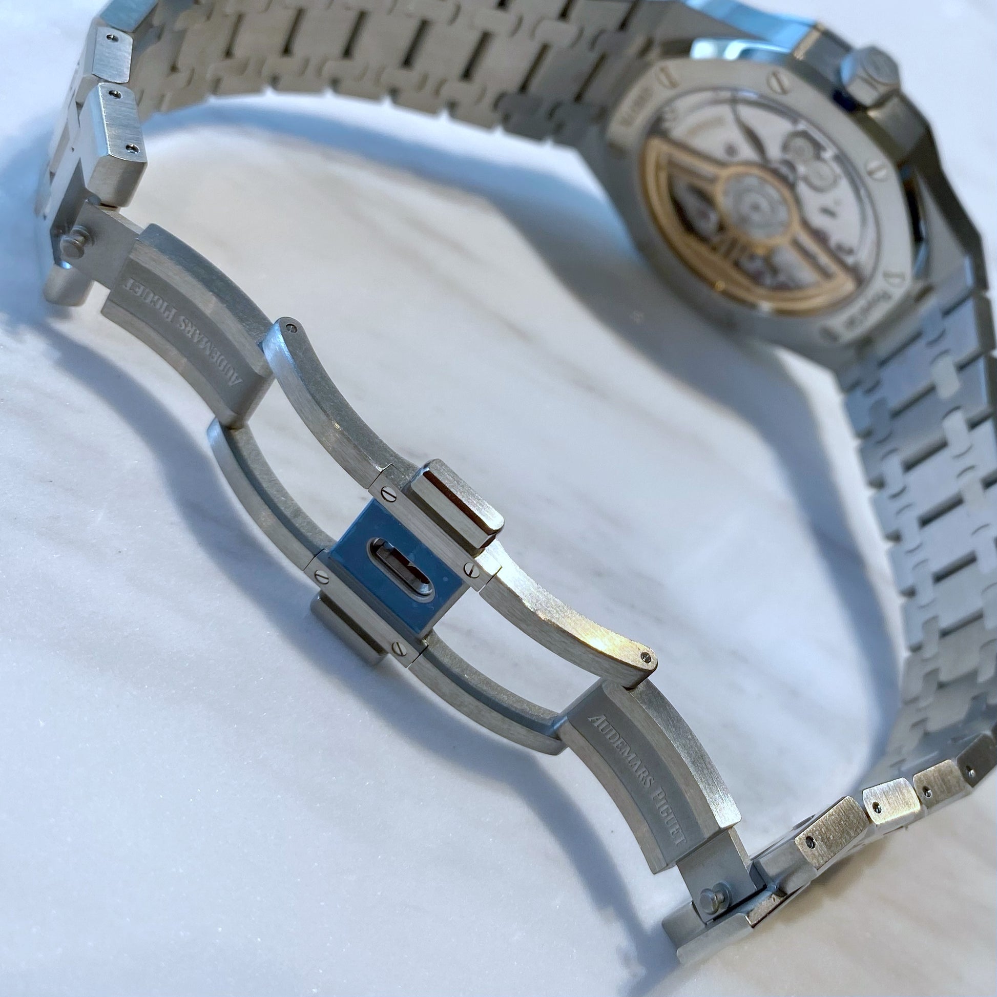 Audemars Piguet Royal Oak 15500ST.OO.1220ST.04 White - ART Luxury_Japan