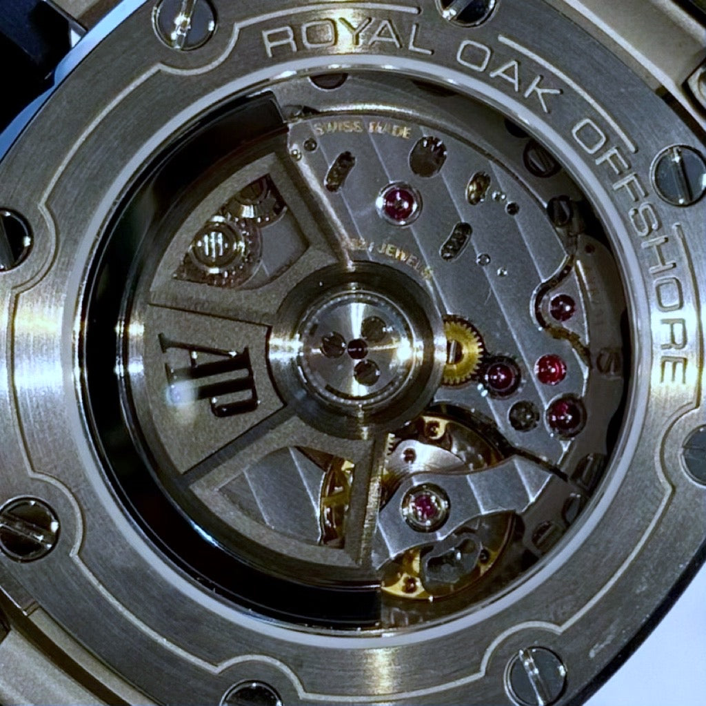 Audemars Piguet Royal Oak Offshore Diver 15720ST.OO.A052CA.01 - ART Luxury_Japan