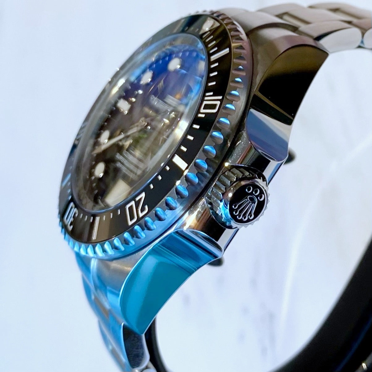 Rolex DEEPSEA SEA-DWELLER 126660BL - ART Luxury_Japan