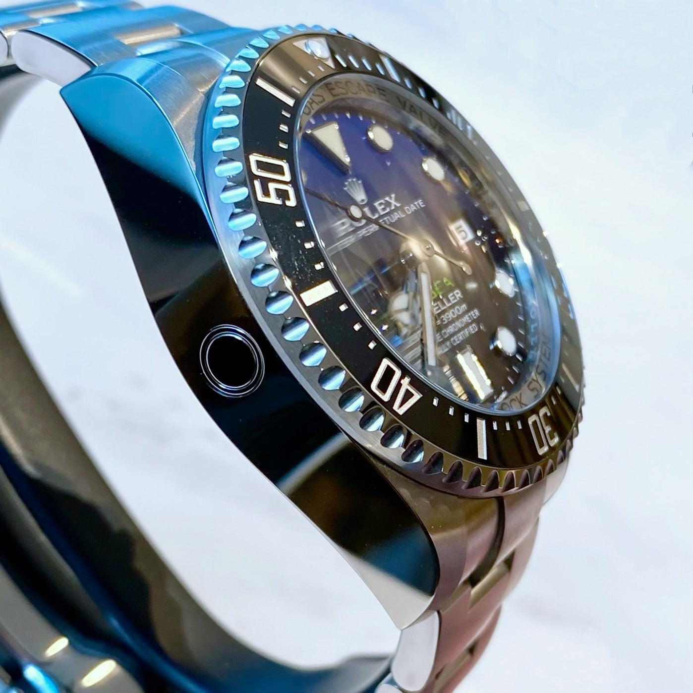 Rolex DEEPSEA SEA-DWELLER 126660BL - ART Luxury_Japan