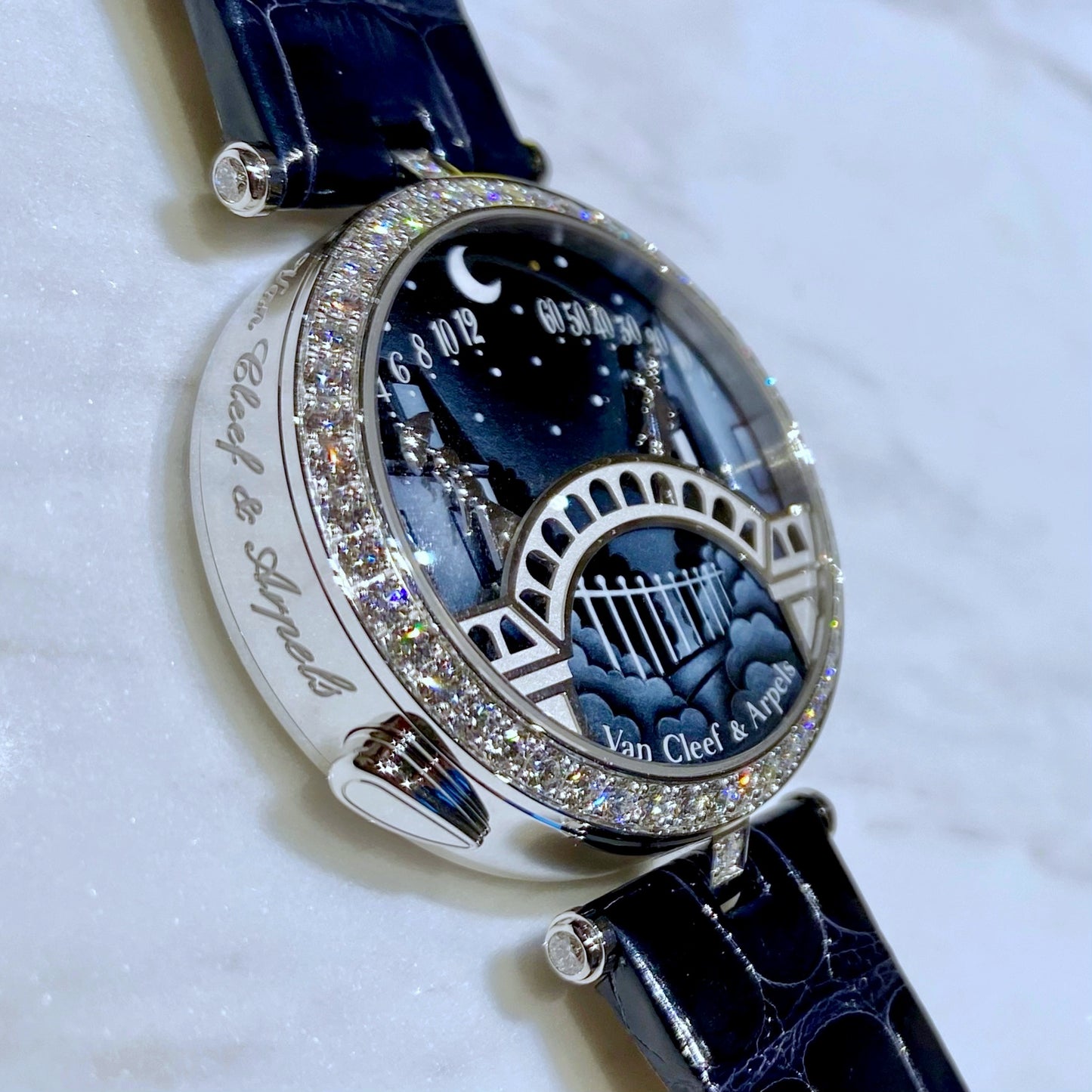 Van Cleef Lady Arpels Pont des Amoureux VCARO8TY00 - ART Luxury_Japan