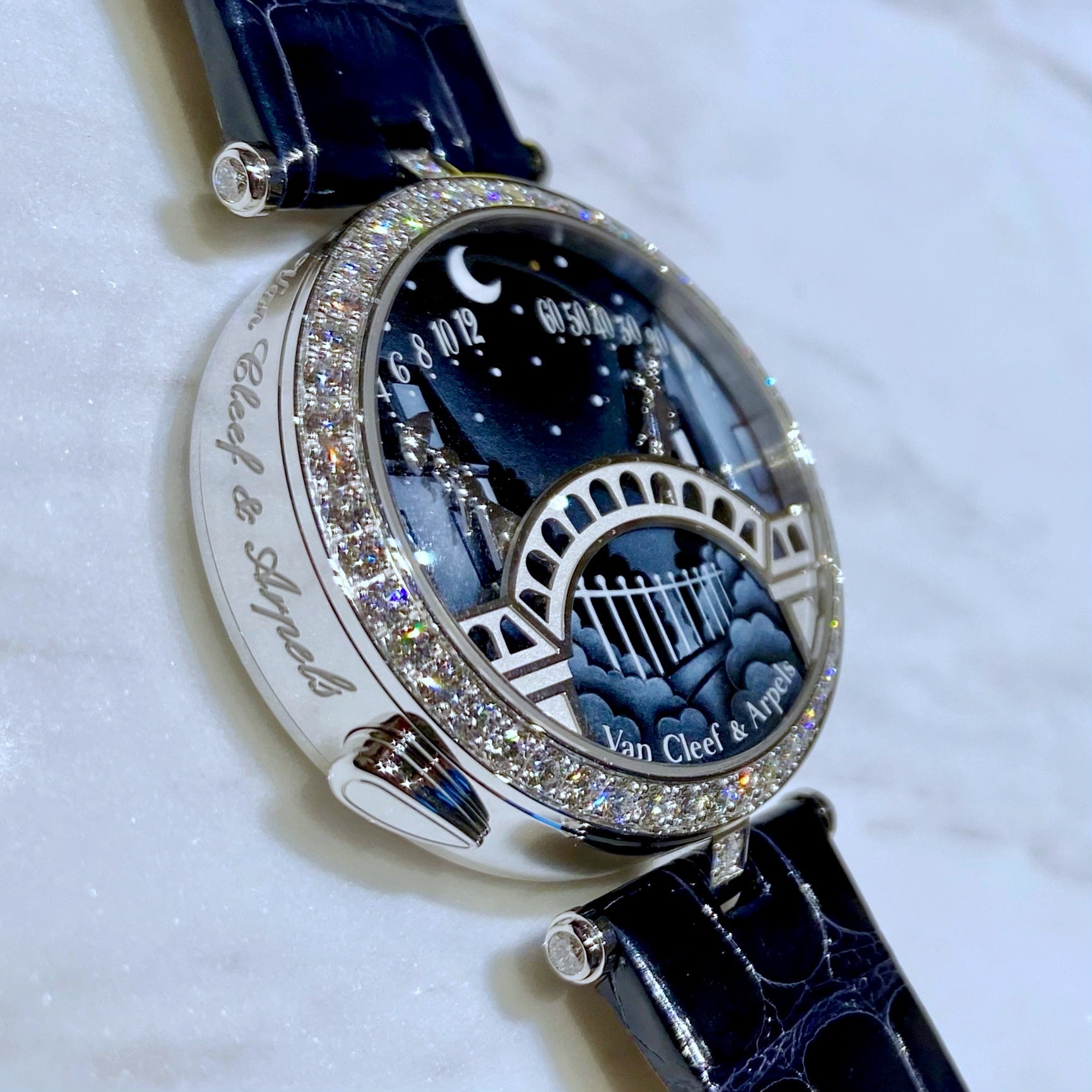 Van Cleef Lady Arpels Pont des Amoureux VCARO8TY00 - ART Luxury_Japan