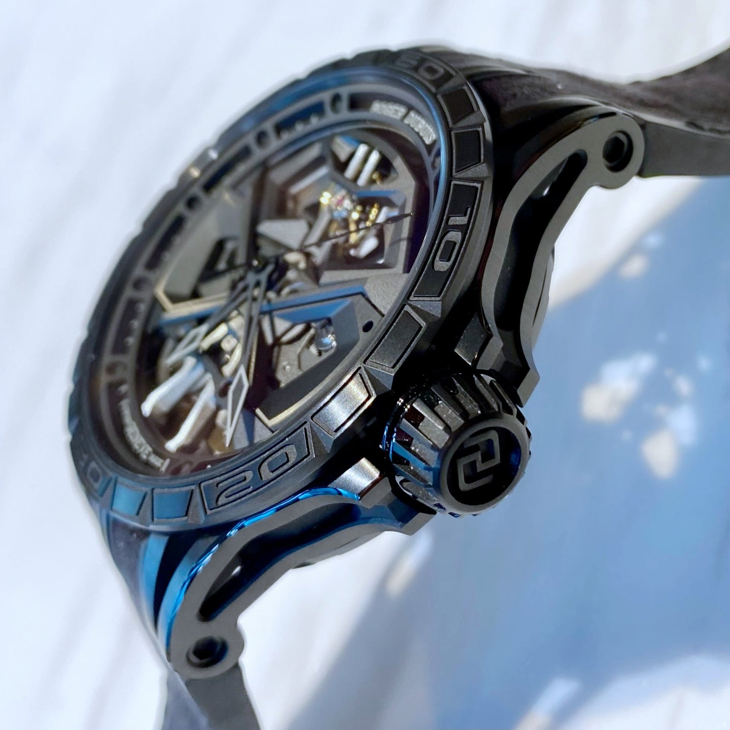 Roger Dubuis Excalibur Huracan RDDBEX0829 - ART Luxury_Japan