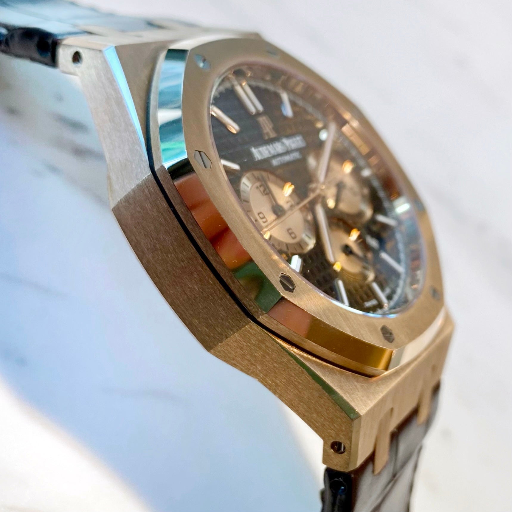 Audemars Piguet Royal Oak Chronograph 26331OR.OO.D821CR.01 - ART Luxury_Japan
