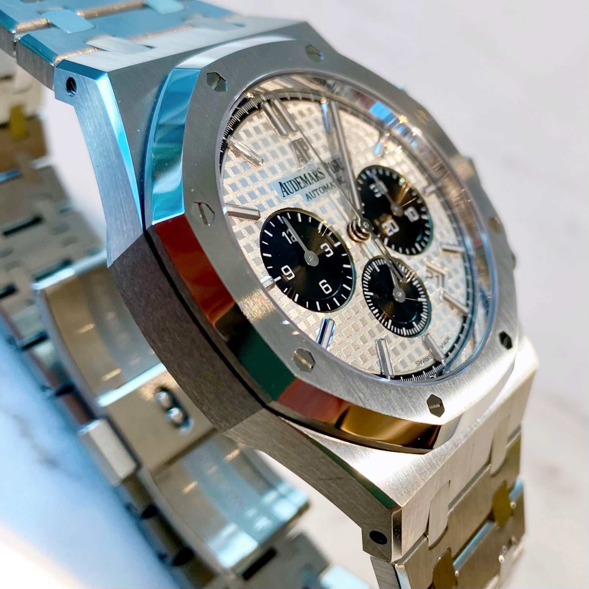 Audemars Piguet Royal Oak Chronograph 26331ST.OO.1220ST.03 - ART Luxury_Japan