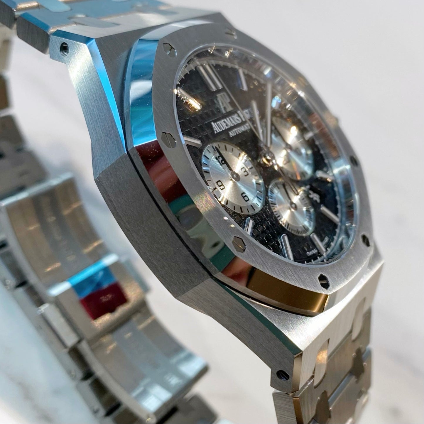 Audemars Piguet Royal Oak Chronograph 26331ST.OO.1220ST.02 - ART Luxury_Japan