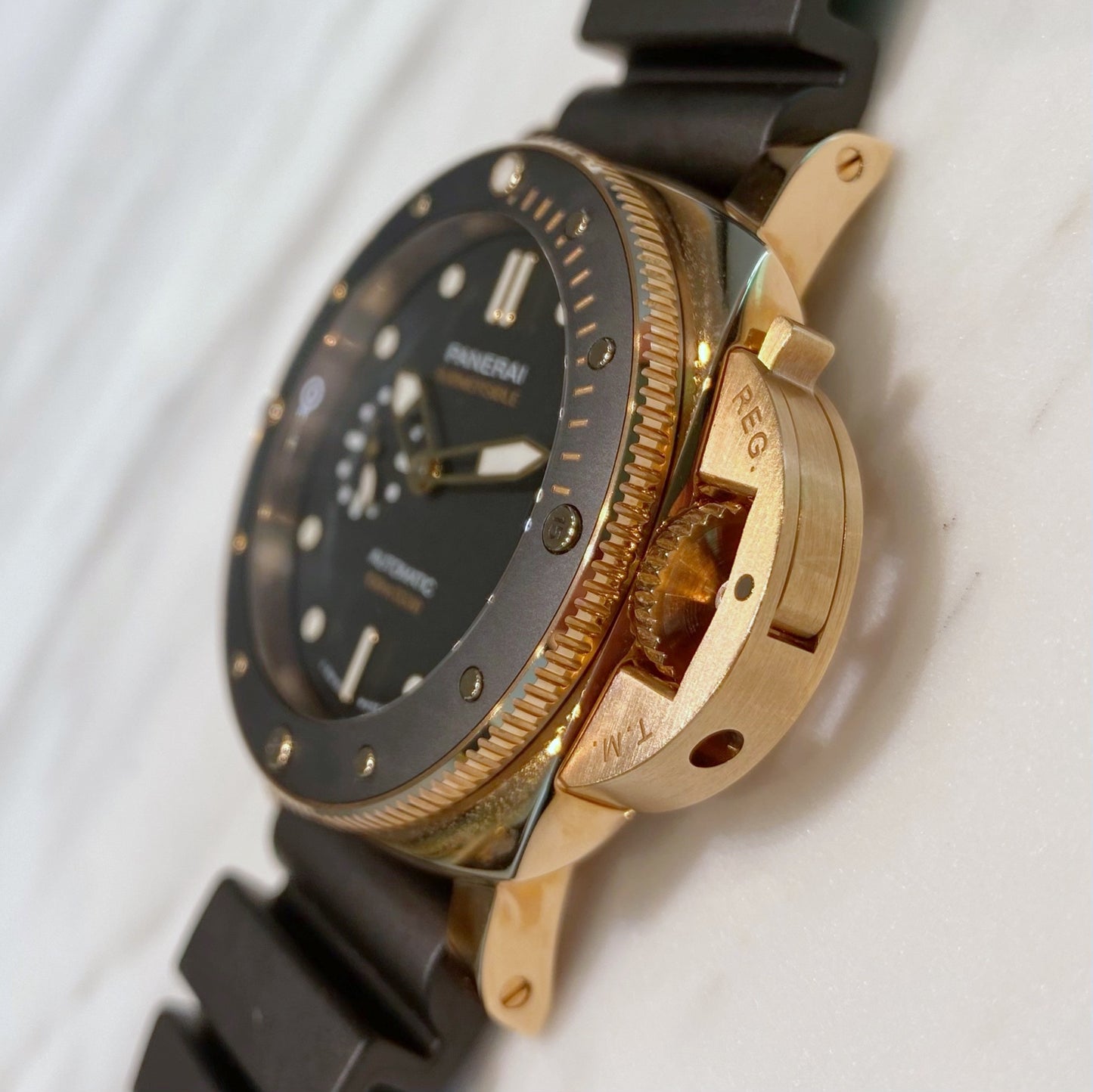 Panerai Luminor Submersible PAM00974 - ART Luxury_Japan