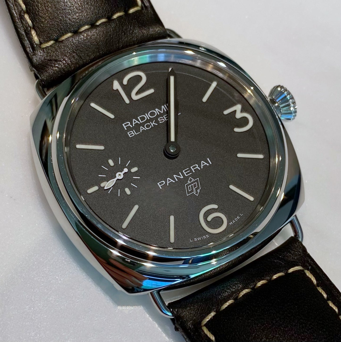 Panerai Radiomir Black Seal logo PAM00754 - ART Luxury_Japan