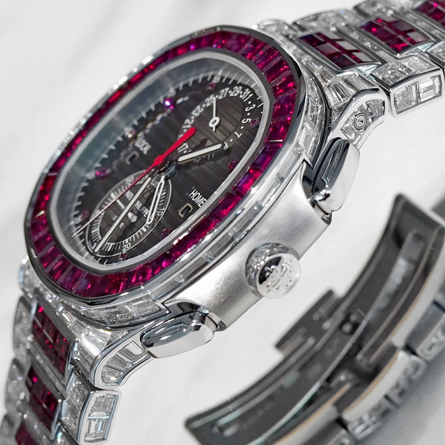 Patek Philippe Nautilus Chronograph Travel Time Baguette Ruby 5990/1422G-001 - ART Luxury_Japan