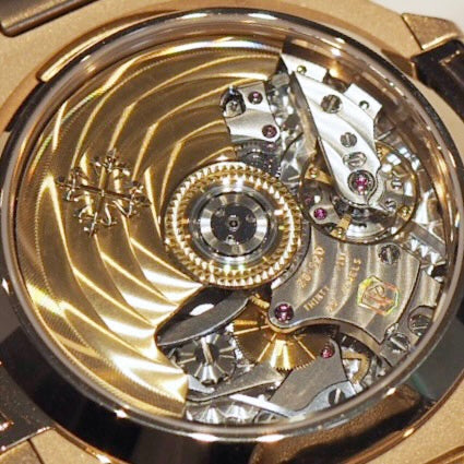 Patek Philippe Nautilus Chronograph 5980R-001 - ART Luxury_Japan
