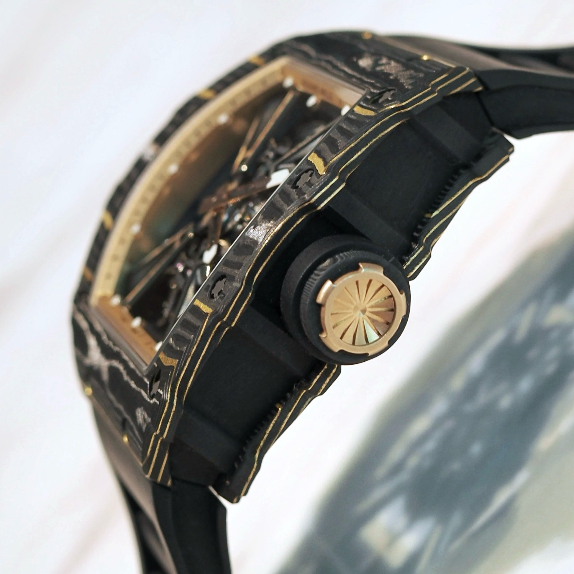 Richard Mille RM12-01 Tourbillon Carbon Black and Gold - ART Luxury_Japan