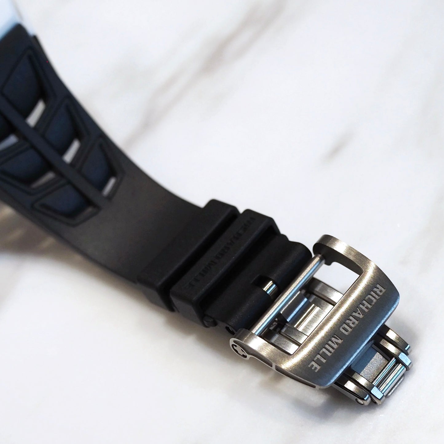 Richard Mille RM30-01 Automatic with Declutchable Rotor white ceramics - ART Luxury_Japan
