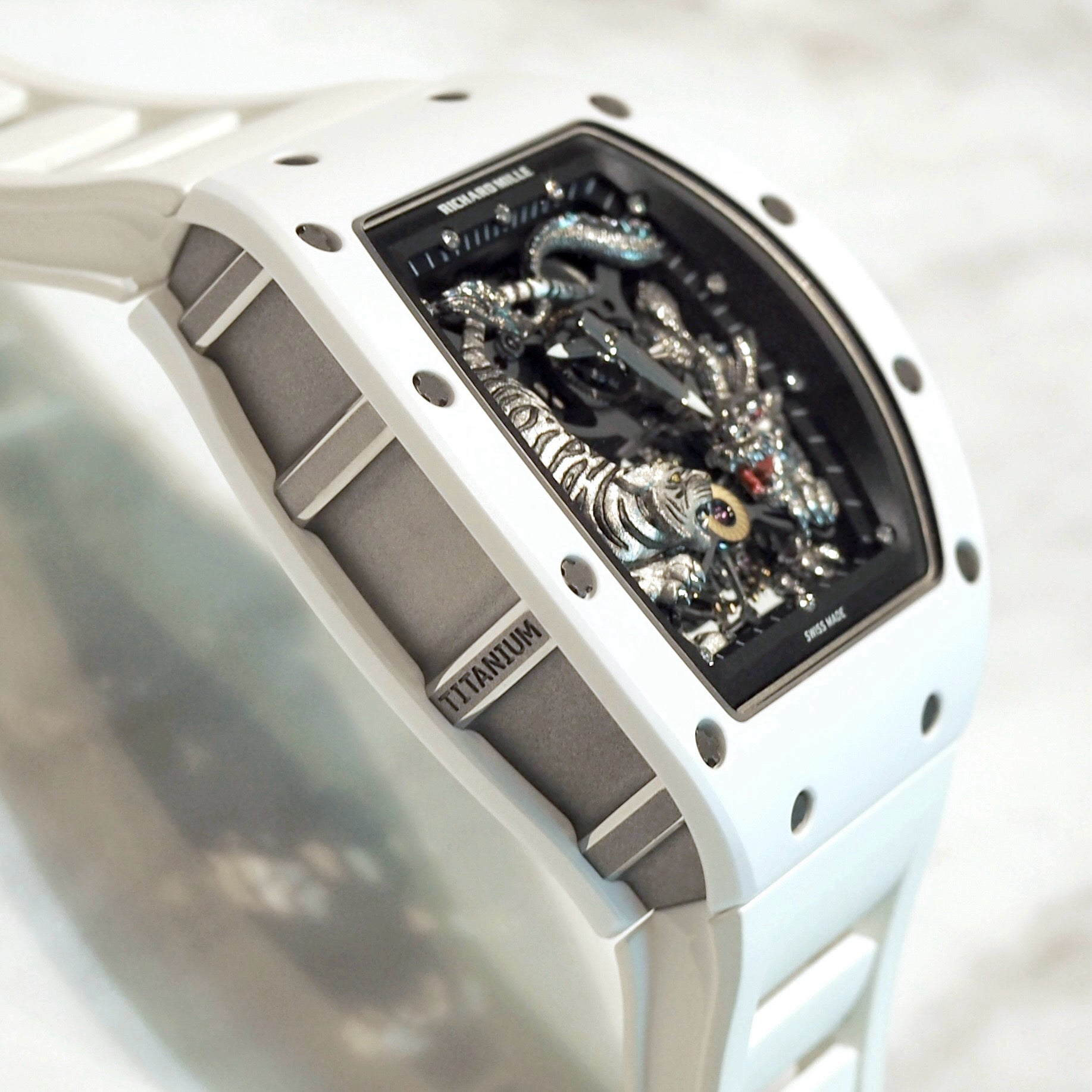 Richard Mille RM51-01 Tourbillon tiger and dragon white ceramic - ART Luxury_Japan