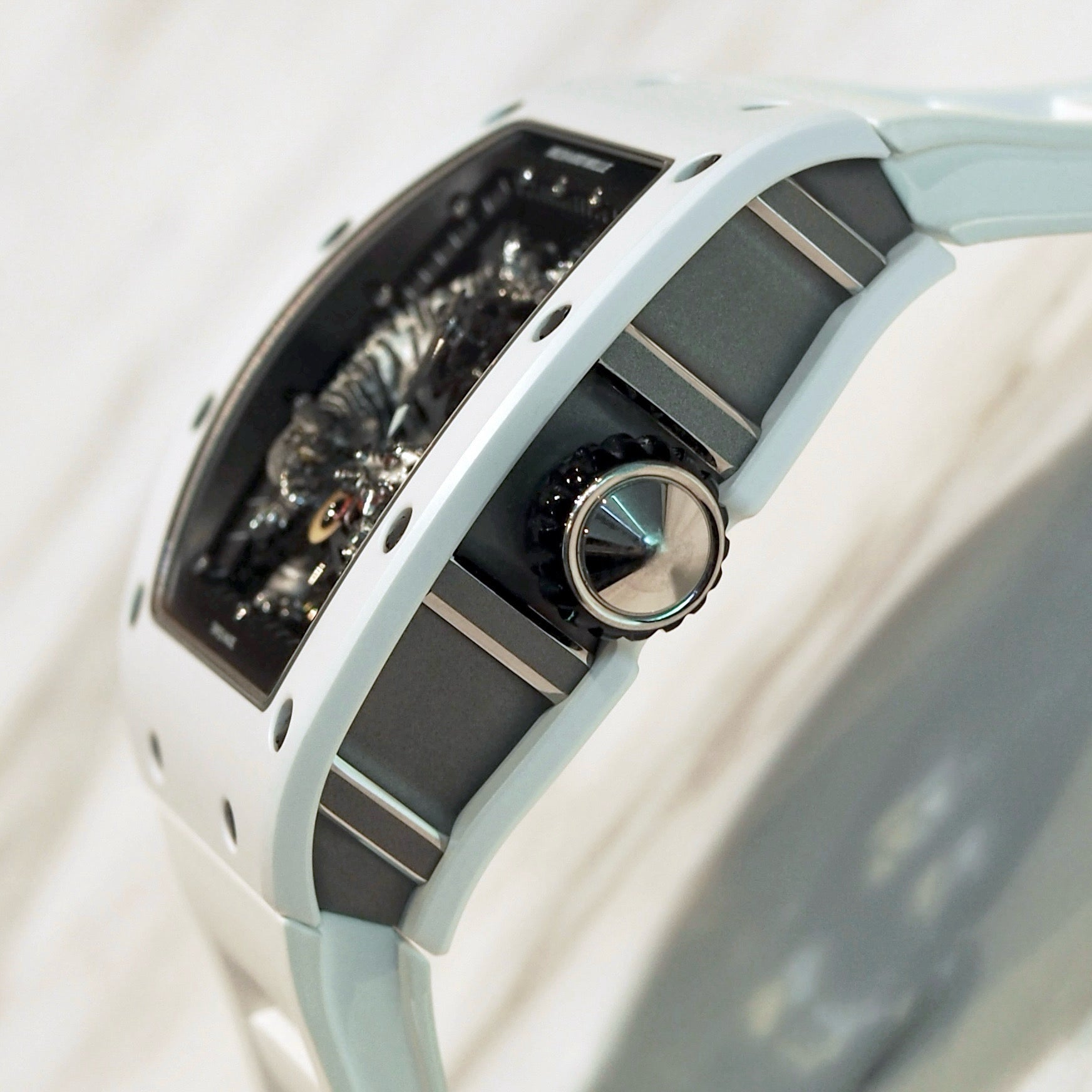 Richard Mille RM51-01 Tourbillon tiger and dragon white ceramic - ART Luxury_Japan