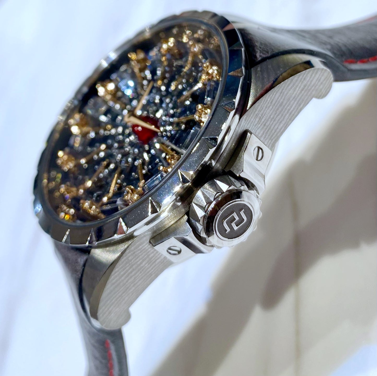 Roger Dubuis Excalibur Knights of the Round Table RDDBEX0806 - ART Luxury_Japan