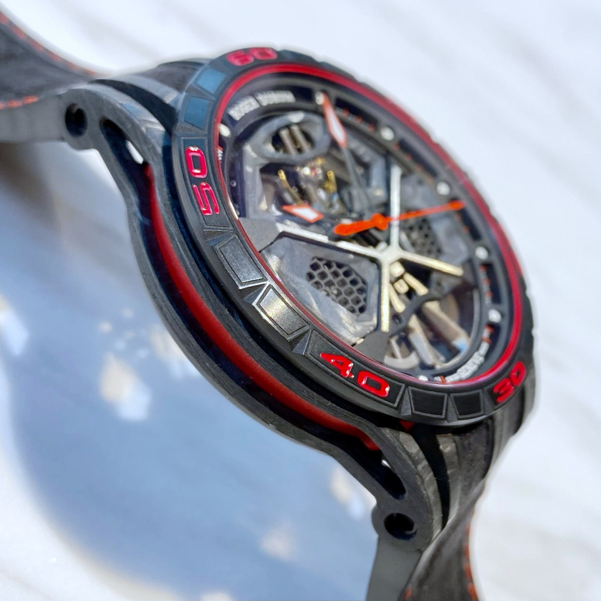 Roger Dubuis Excalibur Huracán Performante RDDBEX0784 - ART Luxury_Japan