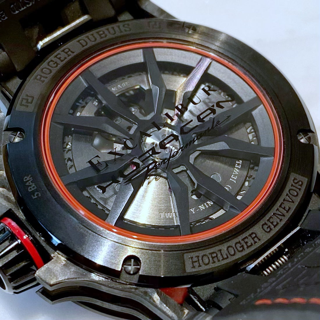 Roger Dubuis Excalibur Huracán Performante RDDBEX0784 - ART Luxury_Japan