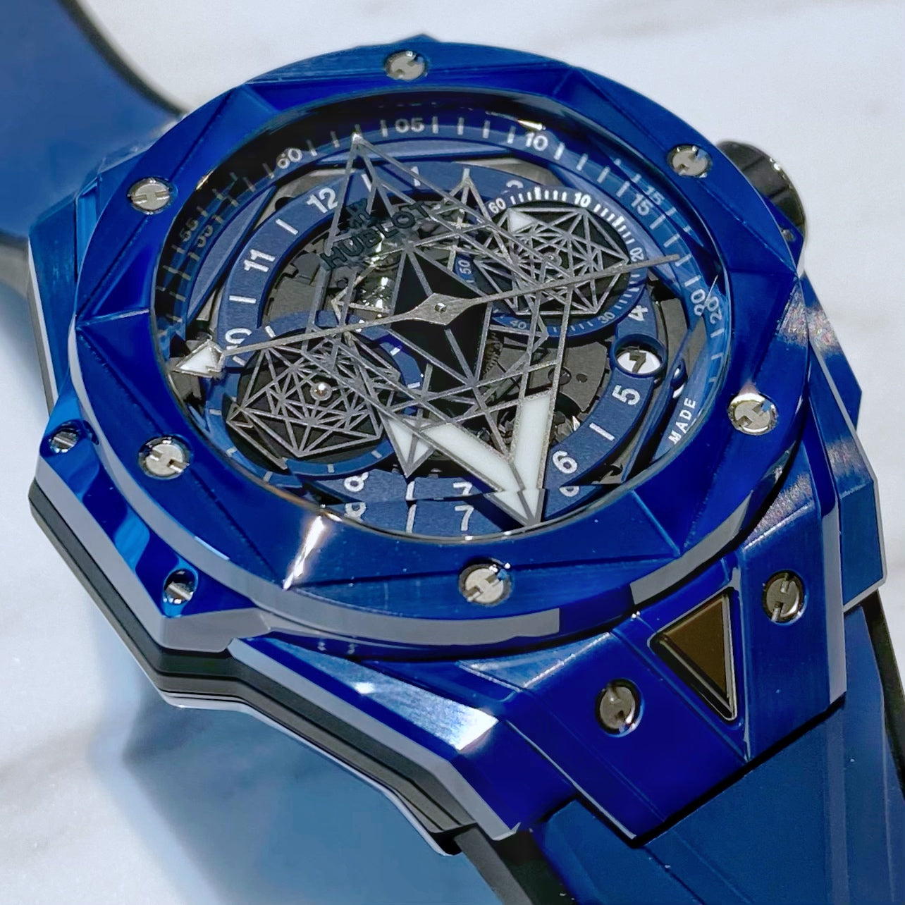 Hublot Big Bang Unico Sang Bleu ll 418.EX.5107.RX.MXM21 - ART Luxury_Japan