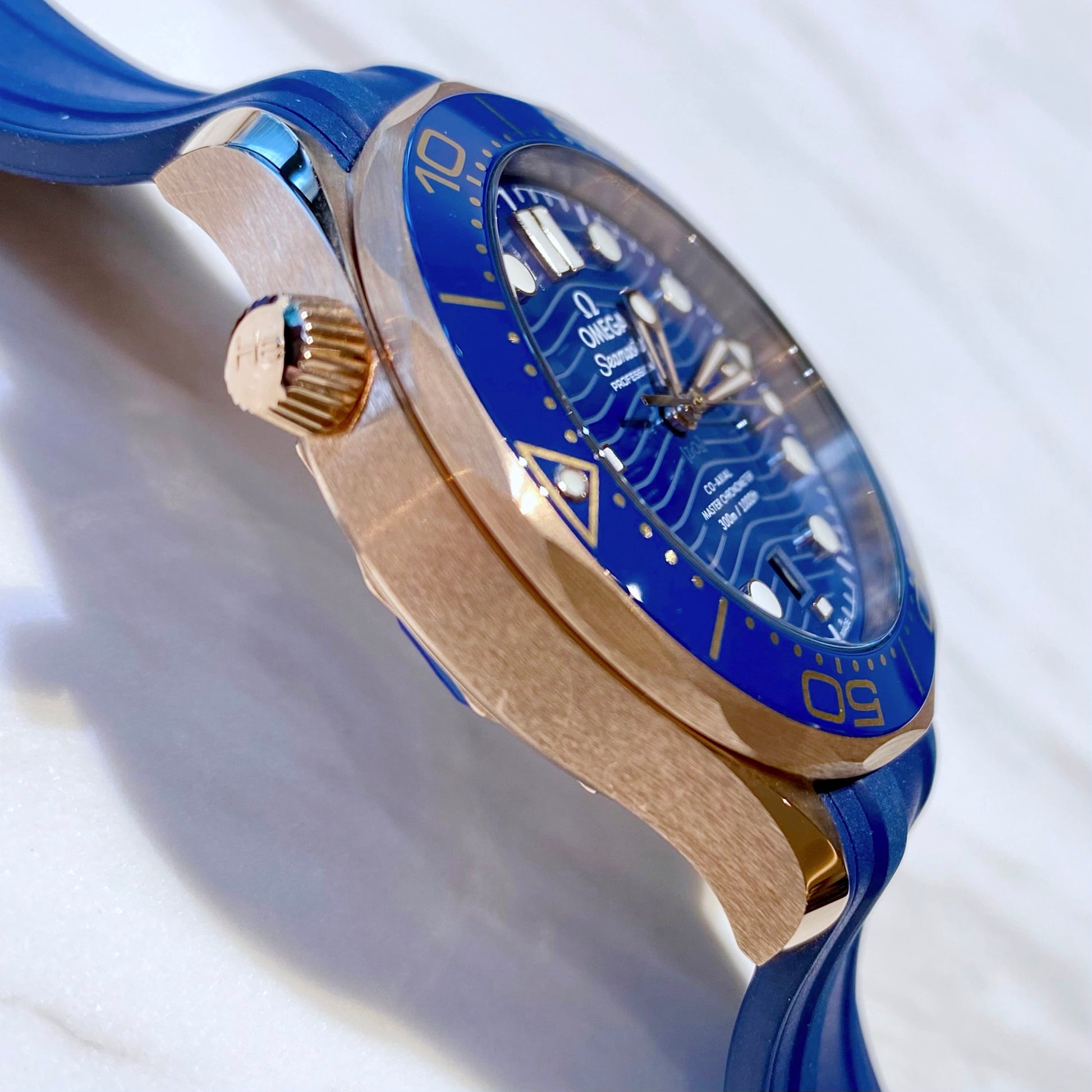 Omega Seamaster Diver 300M Co-Axial Master Chronometer 210.62.42.20.03.001 - ART Luxury_Japan