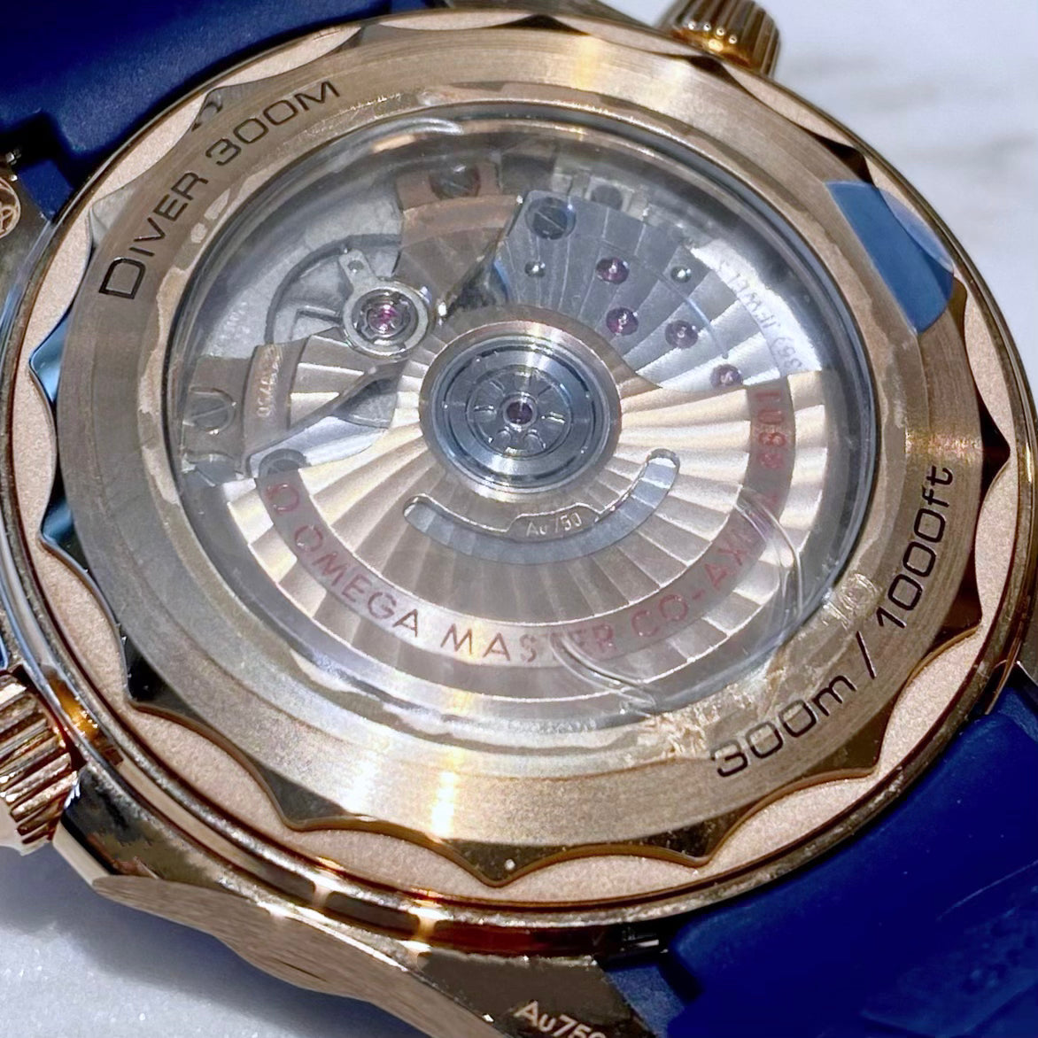 Omega Seamaster Diver 300M Co-Axial Master Chronometer 210.62.42.20.03.001 - ART Luxury_Japan