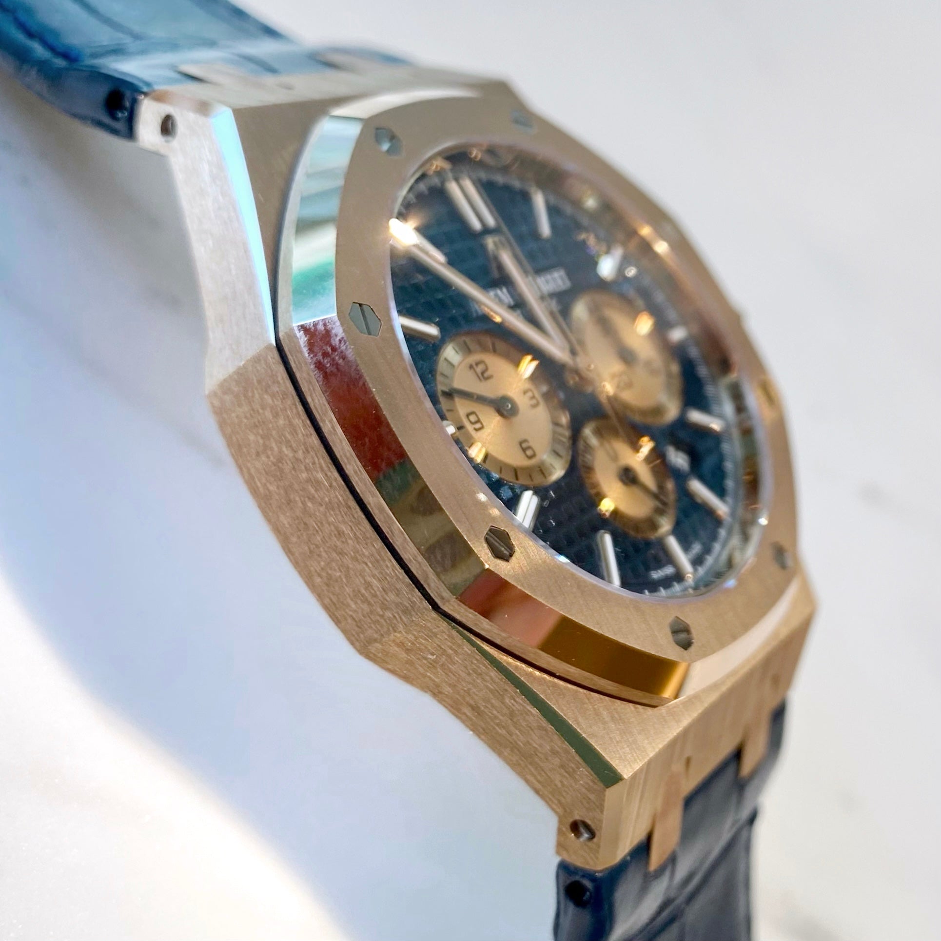Audemars Piguet Royal Oak Chronograph 26331OR.OO.D315CR.01 - ART Luxury_Japan