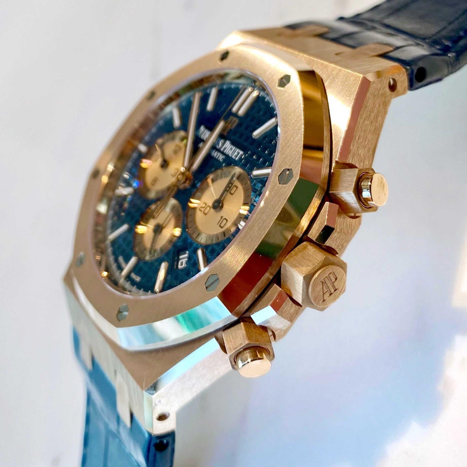 Audemars Piguet Royal Oak Chronograph 26331OR.OO.D315CR.01 - ART Luxury_Japan