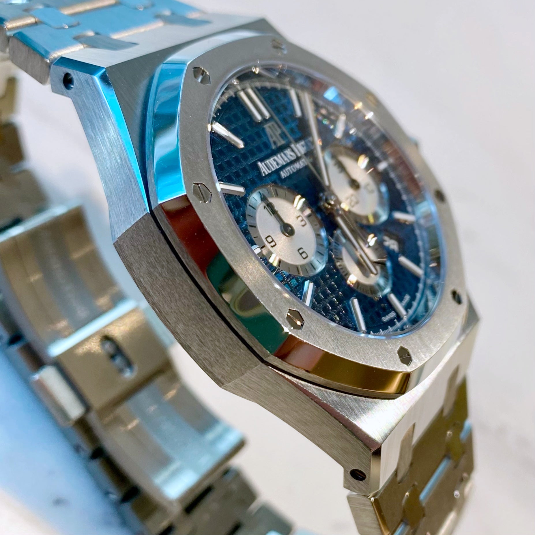 Audemars Piguet Royal Oak Chronograph 26331ST.OO.1220ST.01 - ART Luxury_Japan