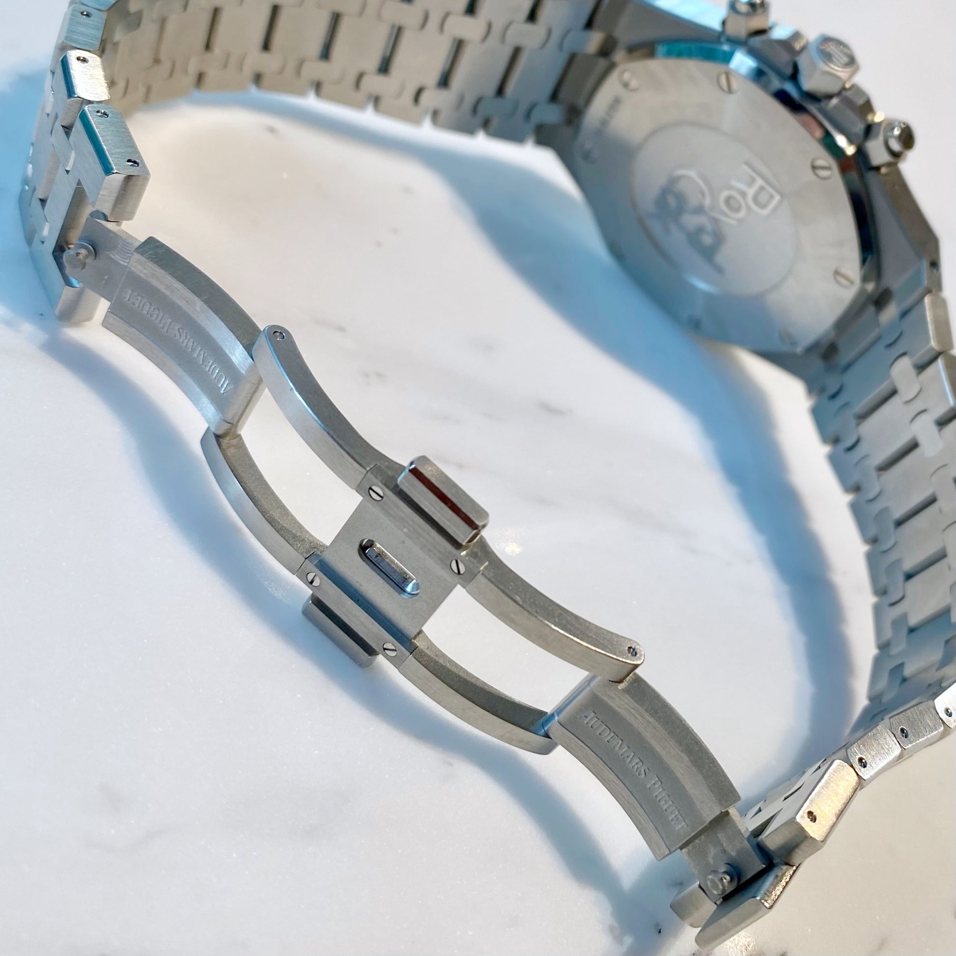 Audemars Piguet Royal Oak Chronograph 26331ST.OO.1220ST.01 - ART Luxury_Japan