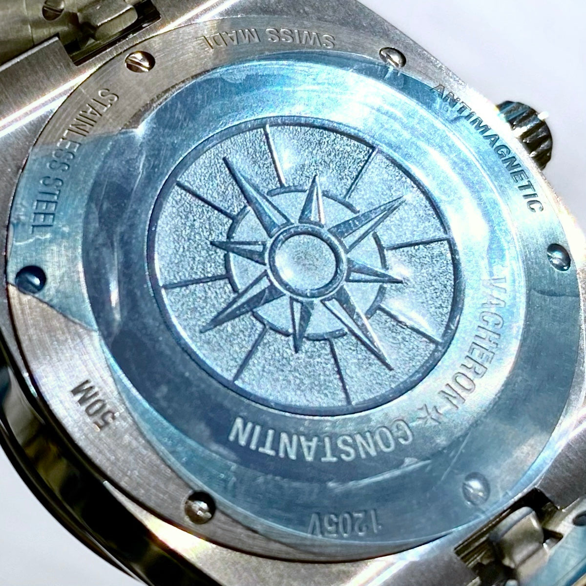 Vacheron Constantin Overseas Quartz 1205V/100A-B591 - ART Luxury_Japan